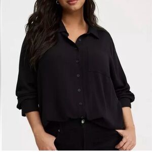 NWT Torrid Deep Black Long Sleeve Button Up Shirt